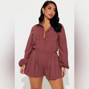 X-Large (new with tags) Fashion Nova long sleeve Romper color- Marsala